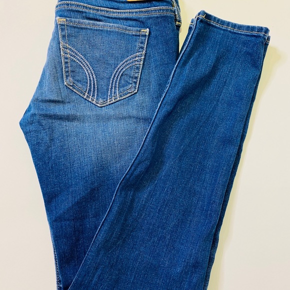 Skinny Jeans - Picture 2 of 5